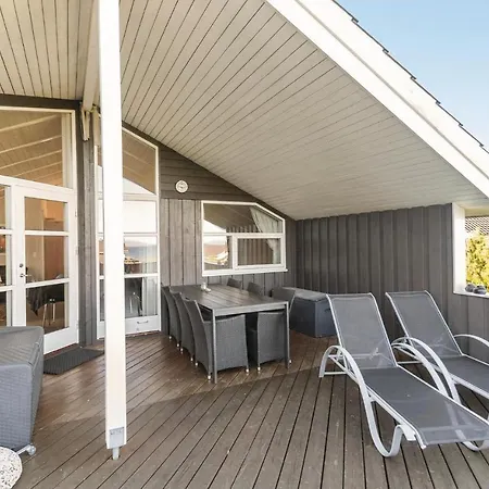 Stunning In Sydals With House Sea View Skovby (Syddanmark)